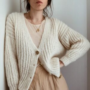 Le cardigan , un incontournable de votre garde-robe en automne